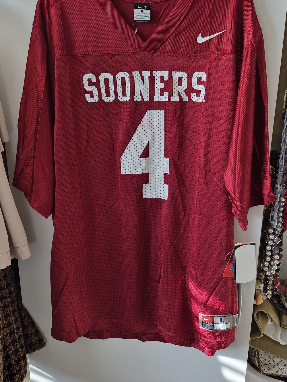 Nike Men’s Red Sooners #4 Jersey with White Accents Sz L